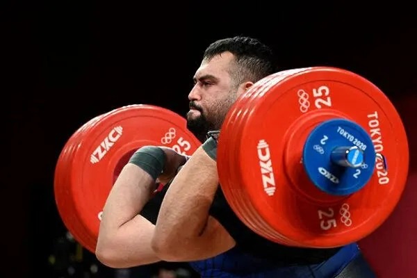 علی داودی؛ وزنه بردار تاریخ ساز ایران و افتخاراتش
